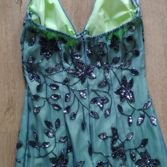 Elegant Green Floral Women's Dress - Picture 12 of 12